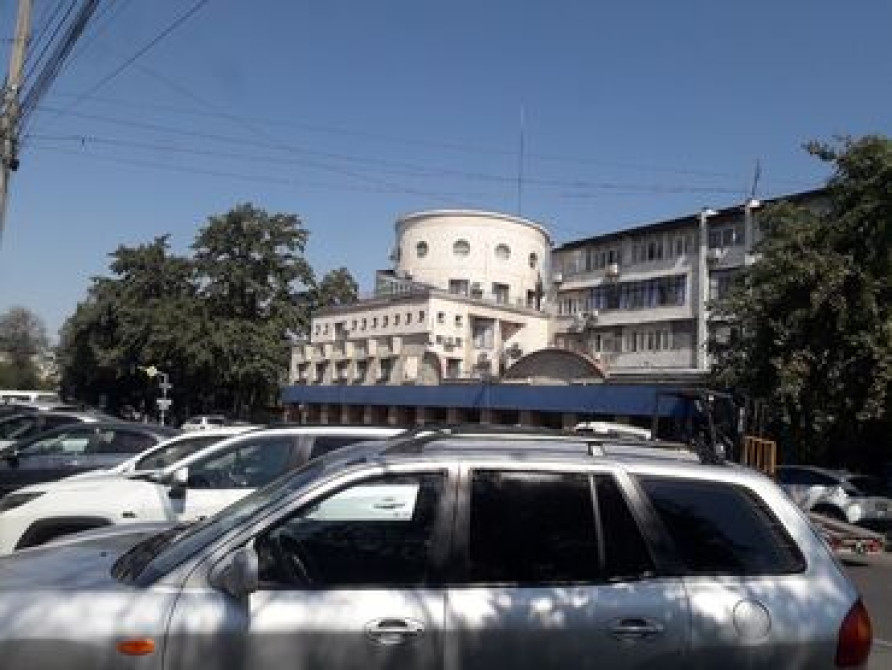 4 комнаты, Собственник, Без подселения, С мебелью полностью Бишкек - сүрөт 1