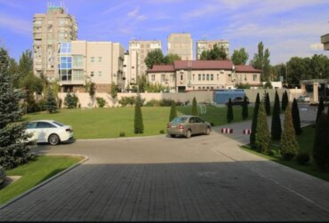 4 комнаты, Собственник, С мебелью полностью Бишкек - изображение 3