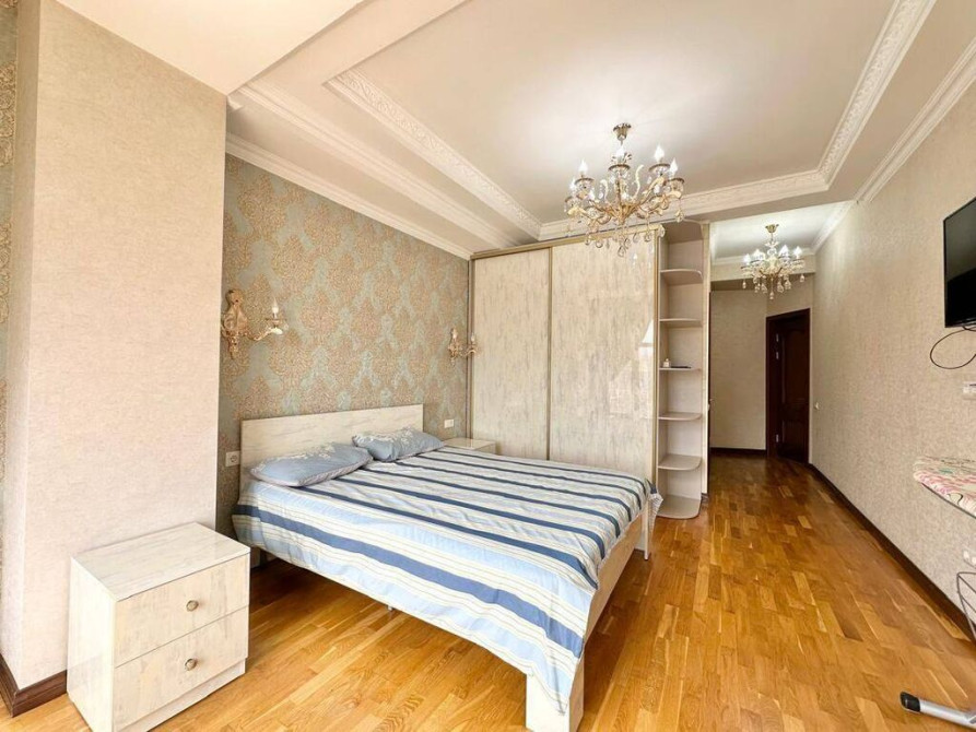 4 комнаты, Собственник, Без подселения, С мебелью полностью Bishkek - photo 1